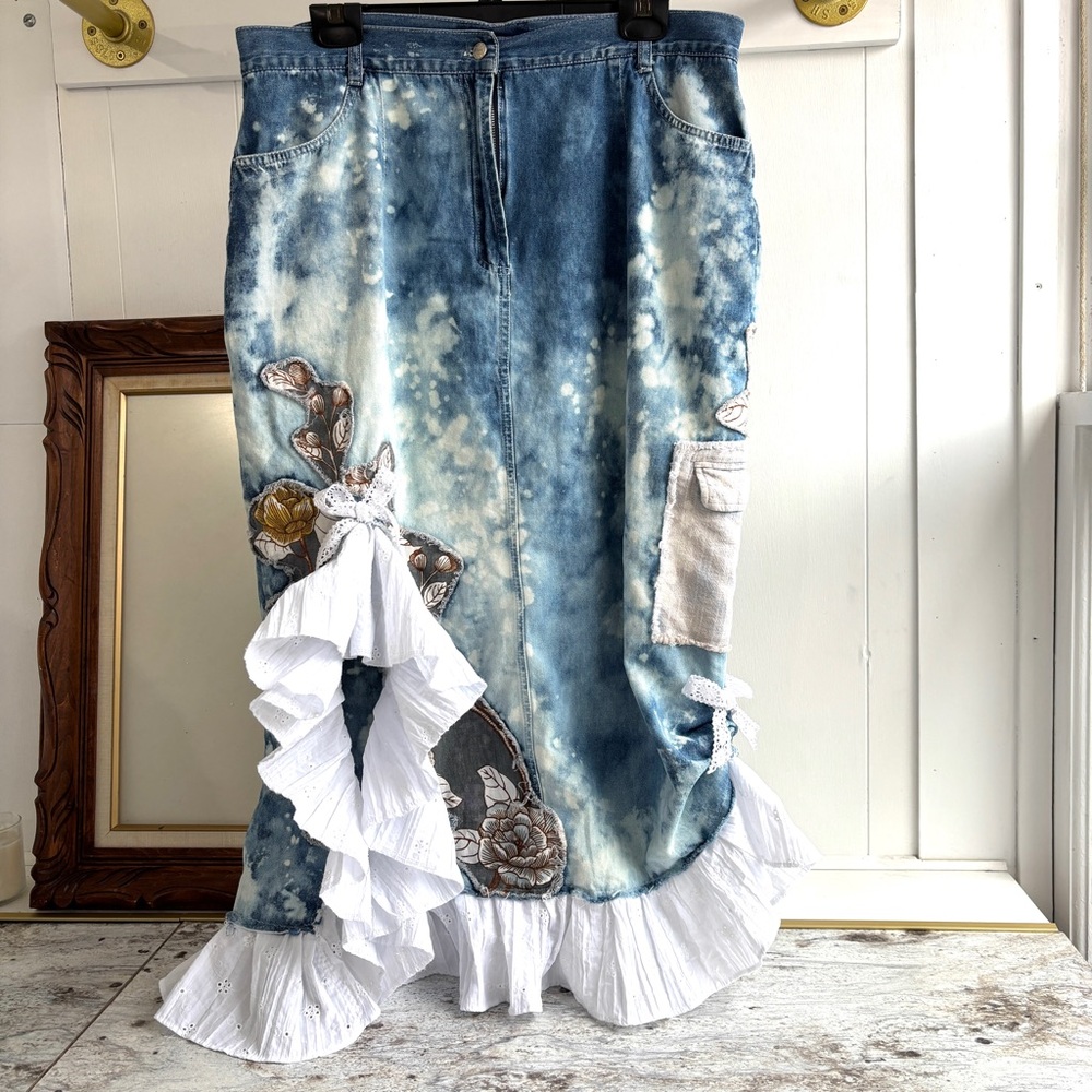 Upcycled Denim Chambray Maxi Skirt Ruffle Eyelet Lace Boho Western Prairie Large